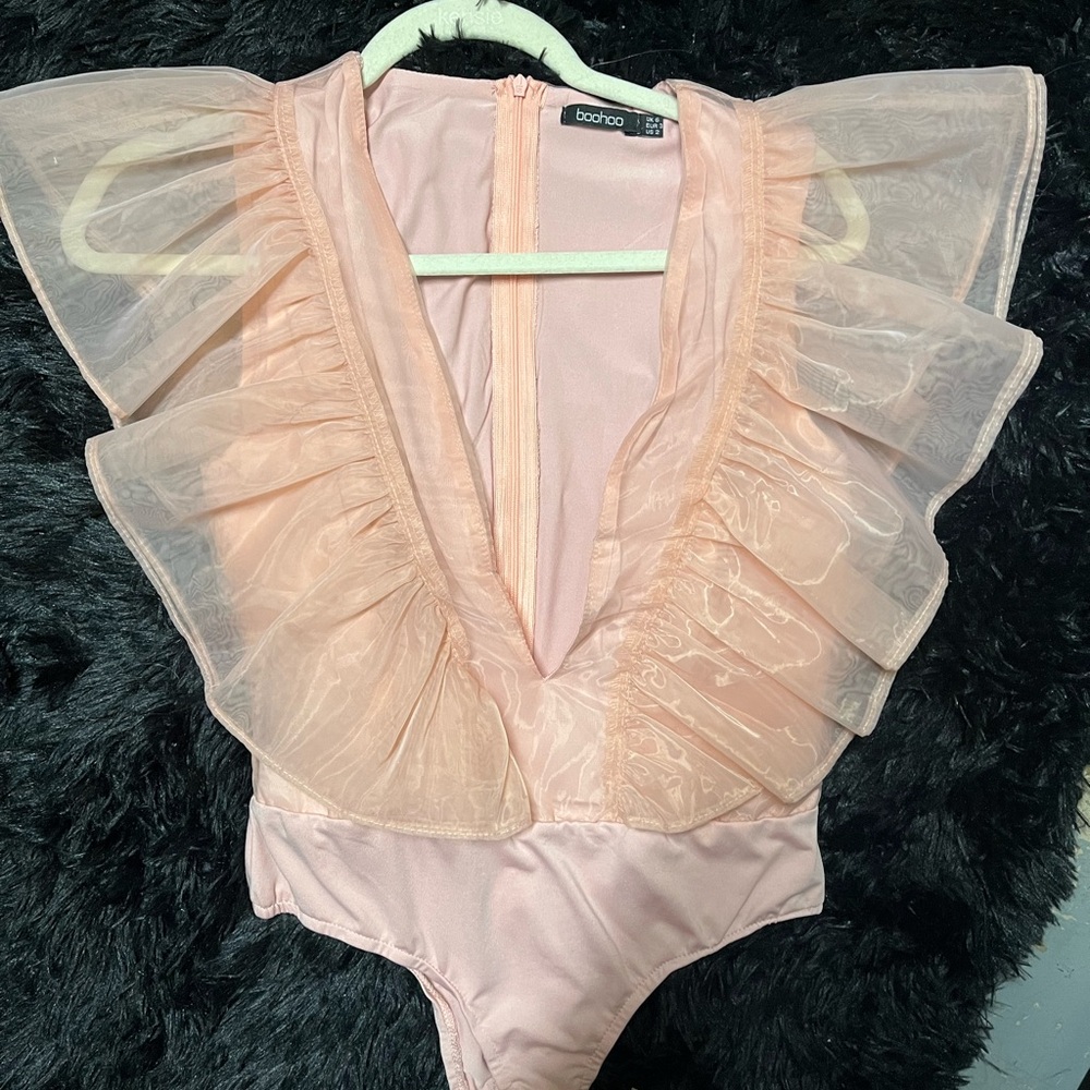 Boohoo 
Leotard Blush pink worn once for a photoshoot
